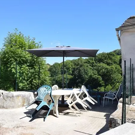 De La Combe Basse بيت للعطل *